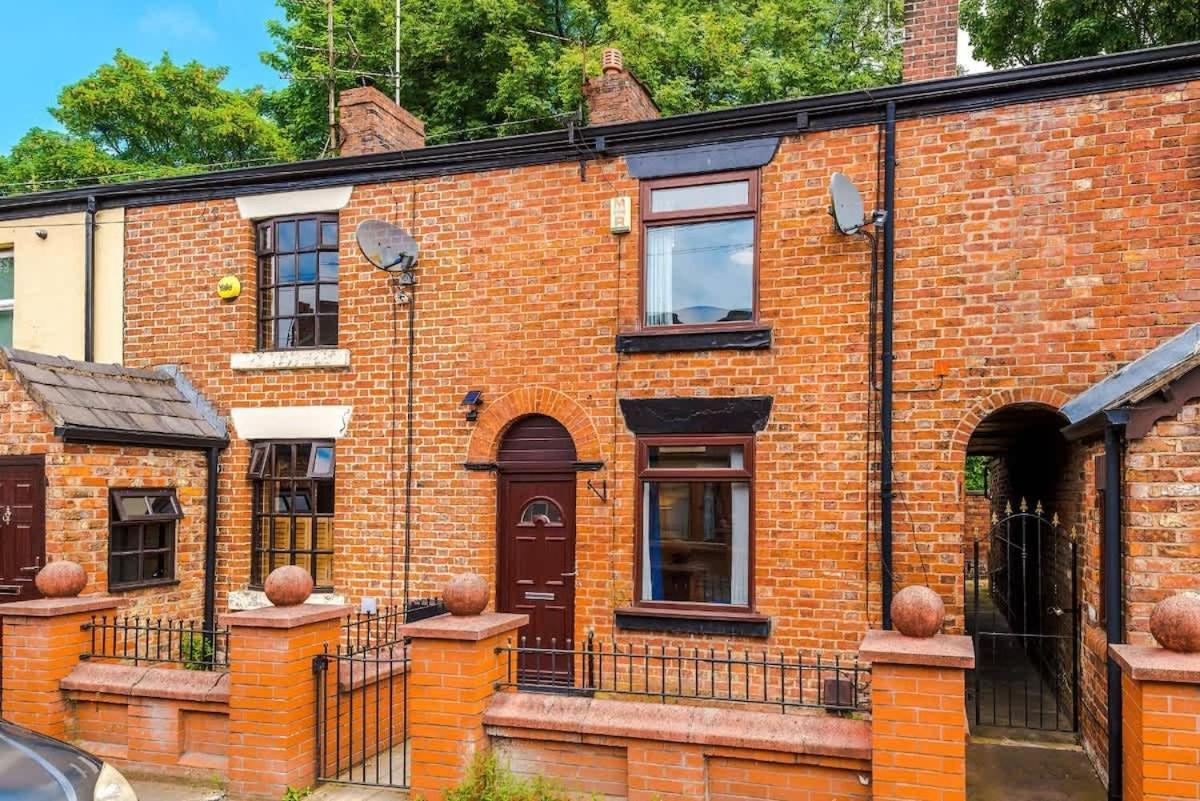 Manchester - Terraced Cottage Exterior photo